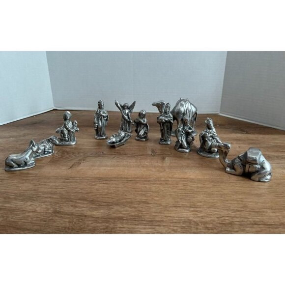 EUC Vintage Handmade Pewter Nativity Set 13 pieces
